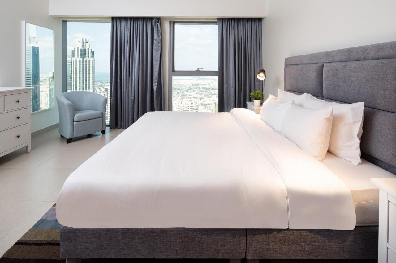 Nasma Luxury - Park Tower دبي