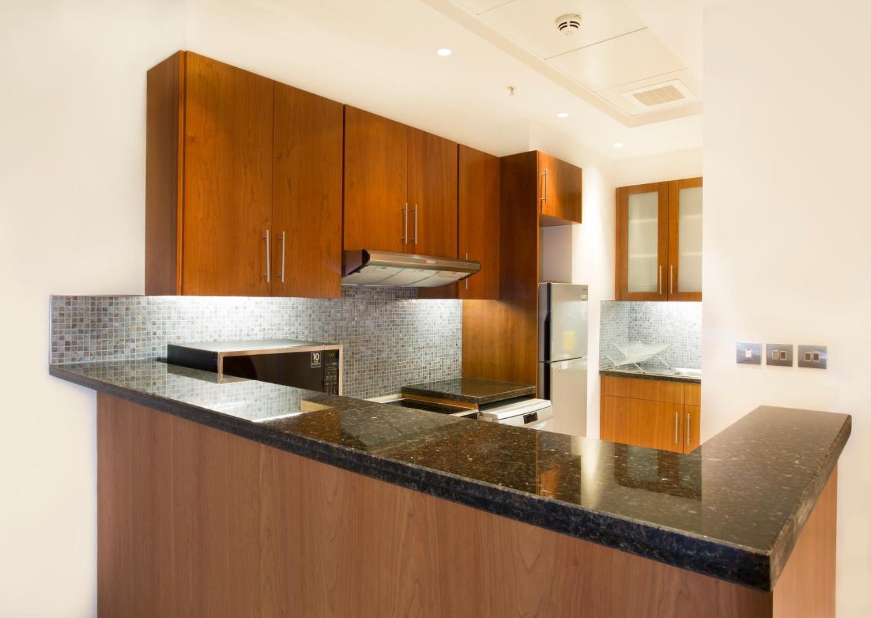 Nasma Luxury - Park Tower دبي